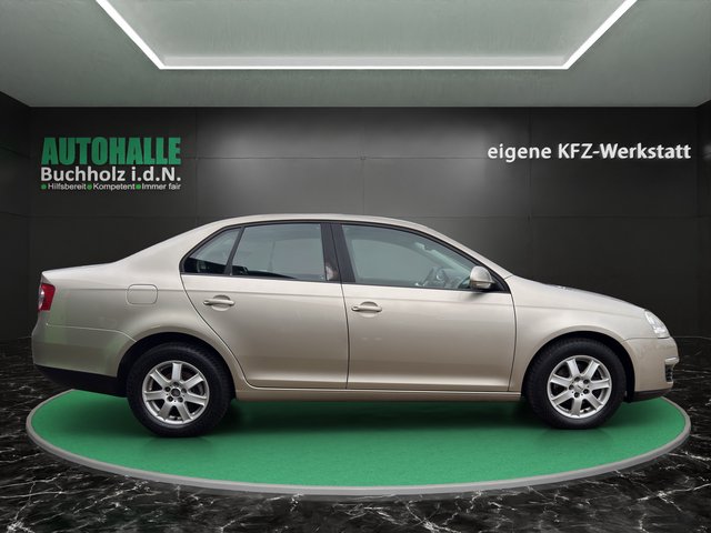 Volkswagen Jetta 1.6 Trendline~KLIMA~ALU~8 fachbereift~Nichtraucher~SCHECKEHFT~el.FH~el.Asp. Trendline - bilder 4