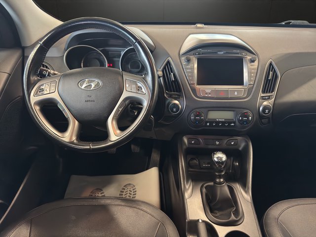 Hyundai ix35~LEDER~NAVI~R-KAMERA~AHK~ALLWETTERREIFEN~STH~PANO~PDC~XENON~ INSP. NEU~TÜV NEU Comfort 2WD - bilder 11