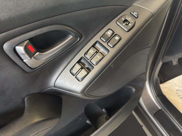 Hyundai ix35~LEDER~NAVI~R-KAMERA~AHK~ALLWETTERREIFEN~STH~PANO~PDC~XENON~ INSP. NEU~TÜV NEU Comfort 2WD - foto 21