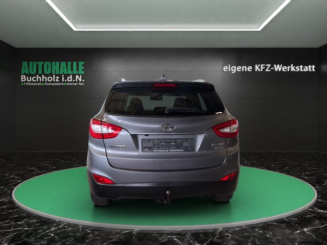 Hyundai ix35~LEDER~NAVI~R-KAMERA~AHK~ALLWETTERREIFEN~STH~PANO~PDC~XENON~ INSP. NEU~TÜV NEU Comfort 2WD - bilder 6