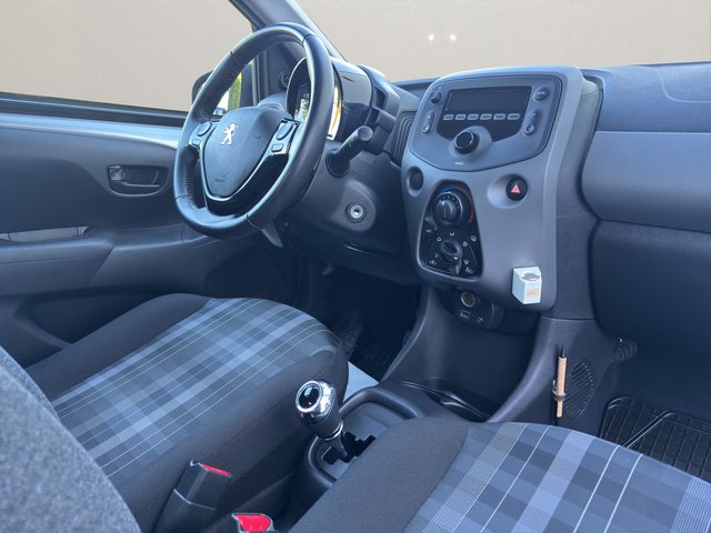 Peugeot 108 Active~Automatik~VTi~Euro 6~Servo~ZV~S-Heft~Allwetterreifen~Klima~ Ein sehr gepflegtes Fahrzeug - bilder 14