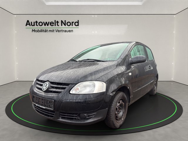 Volkswagen Fox Basis~Servo~Zentral~KLIMA~Winterreifen + Sommereifen 1.HAND~wenig km erst 75 tkm gekaufen - bilder 1