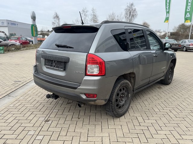 Jeep Compass Limited 4x4~Navi~KLIMAAUT.~ALUS~WINTR.~SHZ~6 gang~STANDHEIZUNG~TEMPO~ Das Fahrzeug wird bevorzugt an Wiederverkäufer / Auslandverkauf / Bastler / Export.! - bilder 6