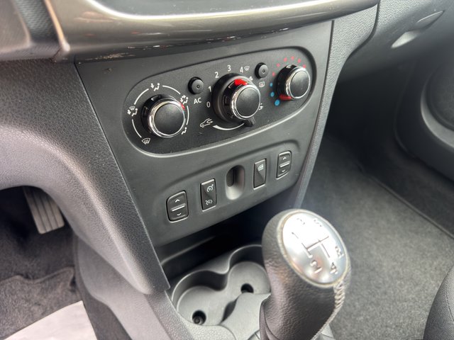 Dacia Sandero II Stepway Prestige 1,0 Benzin mit KLIMA~ALU~PDC~ALLWETTER NEU~el.FH~el.Asp~TÜV + AU NEU sehr saubere Zustand~PDC~Allwetterreifen~Inspektion +TÜV - bilder 21
