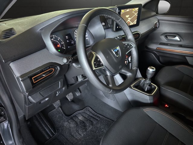 Dacia Sandero III TCE KA~Stepway Expression+~LED~KLIMAAUTOMATIK~TEMPOMATIK~TOUCHSCREEN~ALLWTTERREIFEN / TOTELWINKELASISTEN / R-KAMERA / AHK / KEYLES GO ALLWETTERREIFEN / / / / GO - bilder 12