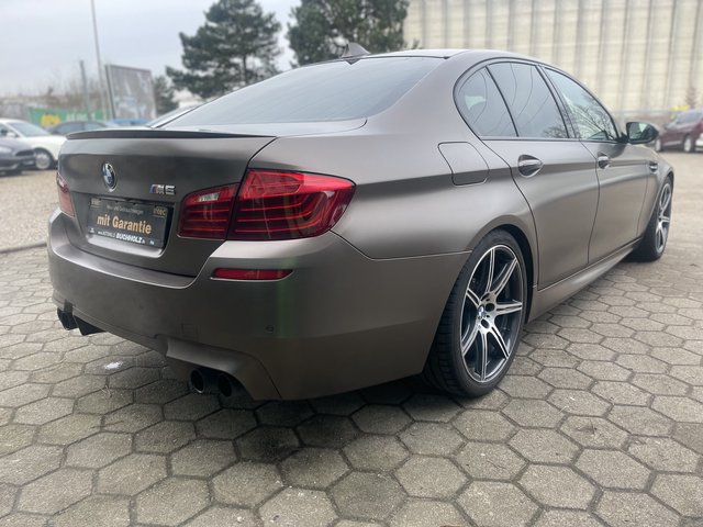 BMW M5 Competition~HUD~LEDER~STH u. STB~KEYLES GO~360 CAM~LUFTFAHRWERK~ VOLLAUSSTATUNG~KEMARIK~NAVI~STh.+ STH-BELÜFTUNG~absolut 1 A Zustand - bilder 4