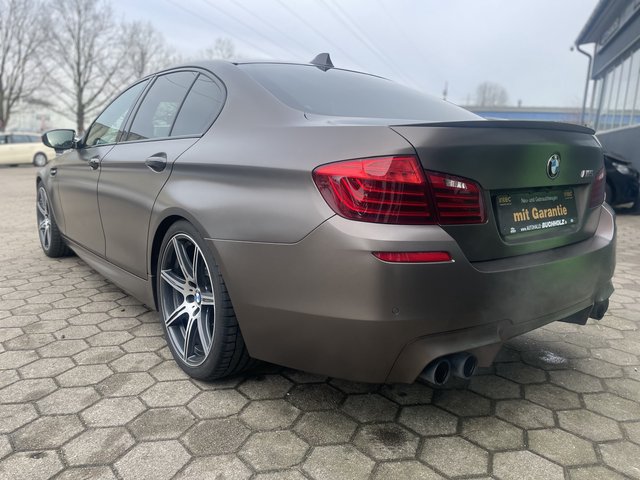 BMW M5 Competition~HUD~LEDER~STH u. STB~KEYLES GO~360 CAM~LUFTFAHRWERK~ VOLLAUSSTATUNG~KEMARIK~NAVI~STh.+ STH-BELÜFTUNG~absolut 1 A Zustand - bilder 6