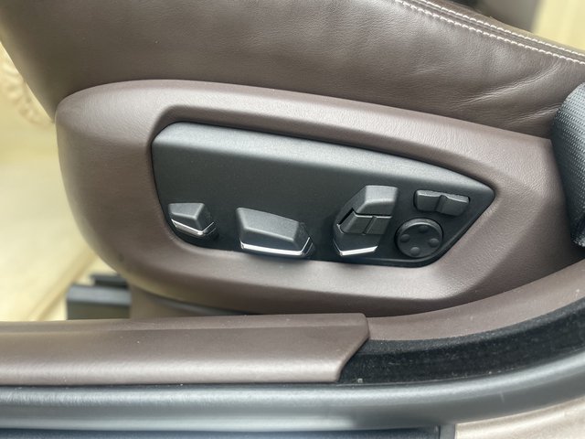 BMW M5 Competition~HUD~LEDER~STH u. STB~KEYLES GO~360 CAM~LUFTFAHRWERK~ VOLLAUSSTATUNG~KEMARIK~NAVI~STh.+ STH-BELÜFTUNG~absolut 1 A Zustand - bilder 21