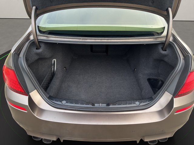 BMW M5 Competition~LED~HUD~MASSAGE-SITZE~ALCANTARA DACHHIMMEL~LEDER~SSD~SZH/SZB~orig.M5 ALU~KEYLES GO~ VOLLAUSSTATUNG~KEMARIK~NAVI~STh.+ STH-BELÜFTUNG~absolut 1 A Zustand - foto 17