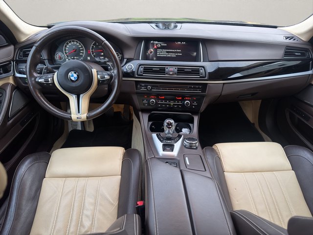 BMW M5 Competition~LED~HUD~MASSAGE-SITZE~ALCANTARA DACHHIMMEL~LEDER~SSD~SZH/SZB~orig.M5 ALU~KEYLES GO~ VOLLAUSSTATUNG~KEMARIK~NAVI~STh.+ STH-BELÜFTUNG~absolut 1 A Zustand - foto 9