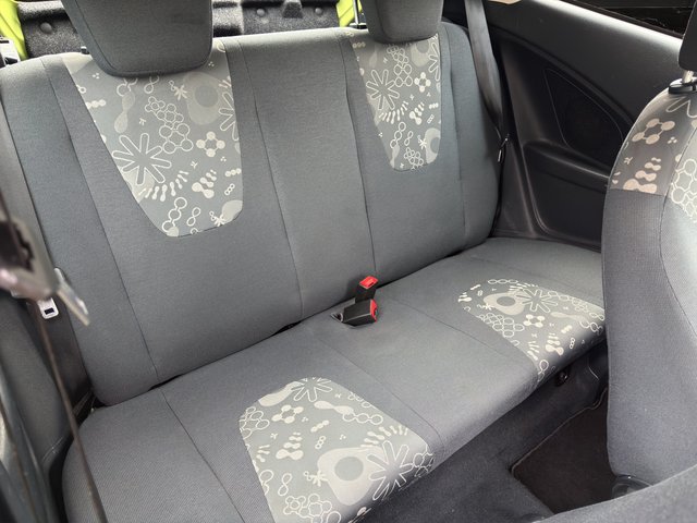 Ford Ka Ambiente~JUMP( grün)~Servo~KLIMA~ALLWETTERREIFEN~Inspektion + TÜV Neu~ - bilder 15