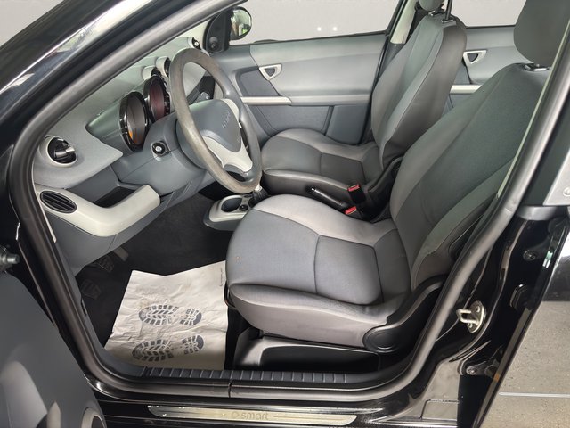 smart Forfour~KLIMA~SERVO~ZENTRAL~ALLWETTERREIFEN~el.FH~5 Türig~TÜV NEU~INSP. NEU black edition basic - foto 12