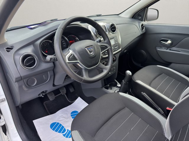 Dacia Sandero II Stepway Essential~NAVI~Freisprechanlage~Elektron. Stabilitäts-Programm (ESP)~lückenlos SCHECKHEFT~TÜV-AU NEU  Essential - bilder 18