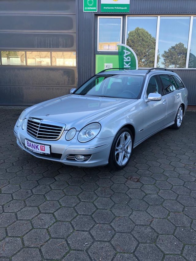 Mercedes-Benz E 220 T CDI Automatik Avantgarde~AHK~KLIMA~ALU~STH~Winterreifen inkl. AUTOMATIK~LEDER~NAVI~Alu - bilder 1