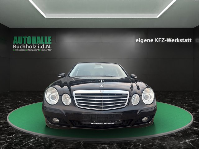 Mercedes-Benz E 200 Kompressor~Automatik~Klimaautomatik~SSD~PDC~ESP~ABS~XENON~STH~EURO 4~TÜV NEU~INSPETION NEU Scheckheft gepflegt~Automatik~STH~PDC - bilder 2