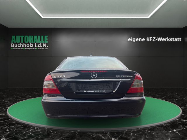 Mercedes-Benz E 200 Kompressor~Automatik~Klimaautomatik~SSD~PDC~ESP~ABS~XENON~STH~EURO 4~TÜV NEU~INSPETION NEU Scheckheft gepflegt~Automatik~STH~PDC - bilder 6