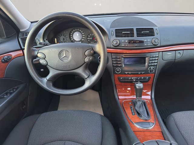 Mercedes-Benz E 200 Kompressor~Automatik~Klimaautomatik~SSD~PDC~ESP~ABS~XENON~STH~EURO 4~TÜV NEU~INSPETION NEU Scheckheft gepflegt~Automatik~STH~PDC - foto 10