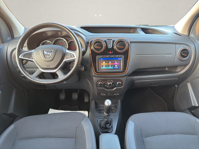 Dacia Dokker Stepway Celebration~KLIMA~PDC~SHZ~NAVI~TEMPO~SCHECKHEFT~TÜV u. AU NEU sehr sauber und gepflegt ... - bilder 9