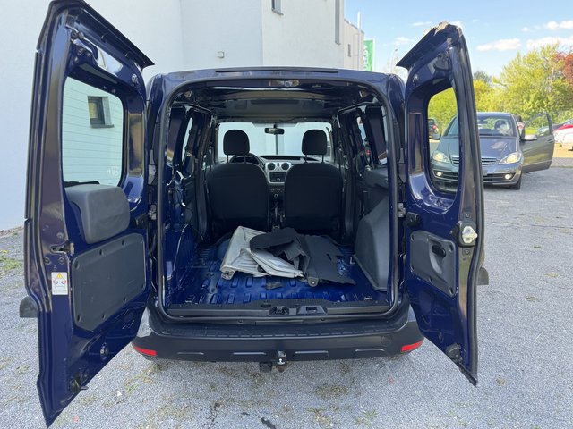 Dacia Dokker Ambiance~Servo~AHK~el. FH~2x Schiebetür~EURO5~Motor + Getriebe TOP !!! Die hintere Sitzbank ist ausgebaut mit den Dachhimmel … - foto 9