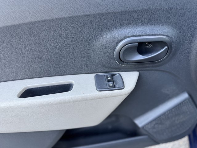 Dacia Dokker Ambiance~Servo~AHK~el. FH~2x Schiebetür~EURO5~Motor + Getriebe TOP !!! Die hintere Sitzbank ist ausgebaut mit den Dachhimmel … - foto 24