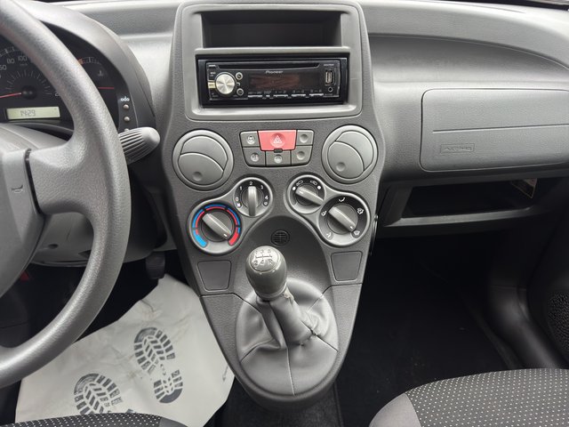 Fiat Panda 1.1 8V Active~SERVO~4 Türig~ALLWETTERREIFEN~wenig km~INSp.NEU+ TÜV NEU - bilder 11