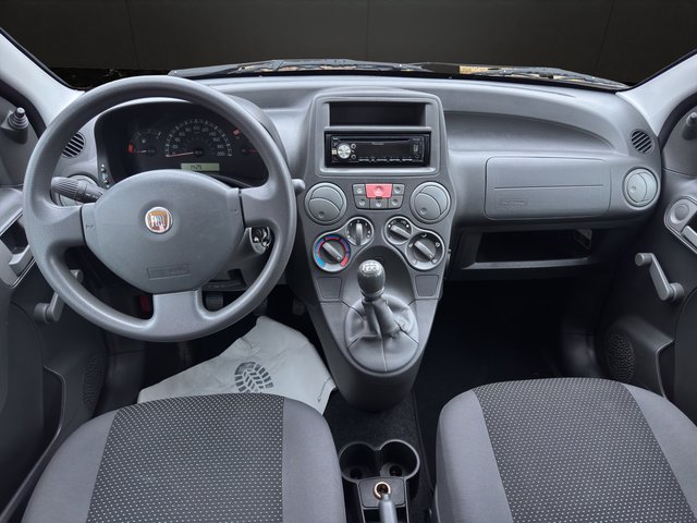 Fiat Panda 1.1 8V Active~SERVO~4 Türig~ALLWETTERREIFEN~wenig km~INSp.NEU+ TÜV NEU - bilder 9