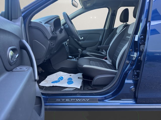Dacia Sandero 0.9 TCe Stepway Prestig~ Automatik~LAU COSMOS~KLIMA~TEMPO~R-CAM~PDC~el.FH~NAVI~CARPLAY TÜV und AU +INSP. NEU Laureate - bilder 13