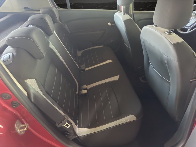 Dacia Sandero II~ 1.5 dCi Stepway Prestige~Diesel~Klima~Ahk~Allwetterreifen~LED~Bluetooth~Freisp~Navi~Pdc~CarPlay~  Prestige - bilder 15