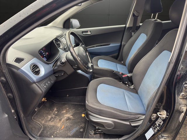 Hyundai i10 FIFA World Cup Edition~H-LENDKRAD-KLIMa~ALU~SHT~PDC~el.FH~TÜV NEU~INSPEKTION NEU - bilder 12