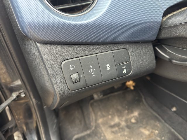 Hyundai i10 FIFA World Cup Edition~H-LENDKRAD-KLIMa~ALU~SHT~PDC~el.FH~TÜV NEU~INSPEKTION NEU - foto 21