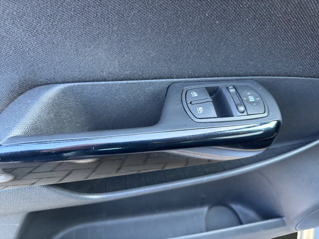 Opel Corsa D Satellite - bilder 20