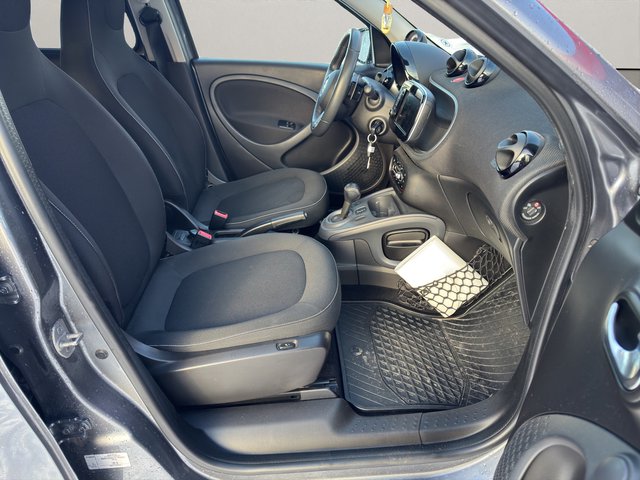 smart forFour~DSG~SZH~TEMPO~LED~NAVI~Apple CarPlay~KLIMAAUTOM.~ALU~R-KAMERA~PANO~TOP ZUSTAND Basis 66 kW - foto 17
