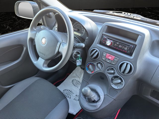 Fiat Panda 1.1 8V Active~SERVOI~ALLWETTERREIFEN~sehr sauber inkl. TÜV + INSPEKTION NEU - bilder 14