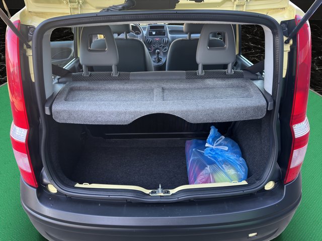 Fiat Panda 1.1 8V Active~SERVOI~ALLWETTERREIFEN~sehr sauber inkl. TÜV + INSPEKTION NEU - bilder 17