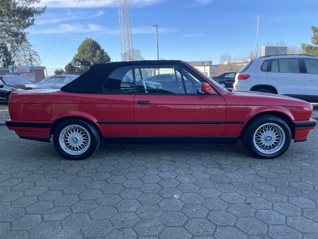 BMW 318i Cabrio E30 Edition Exclusive 1a ZUSTAND wie neu~Klima~Cabriole DACH ist neu~SHZ~Servo~ZV~Leder~el.FH~Alu~orig.km~ - bilder 9