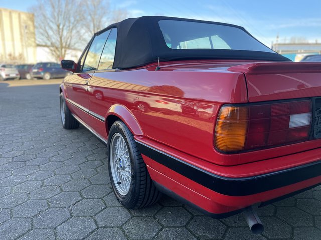 BMW 318i Cabrio E30 Edition Exclusive 1a ZUSTAND wie neu~Klima~Cabriole DACH ist neu~SHZ~Servo~ZV~Leder~el.FH~Alu~orig.km~ - bilder 13