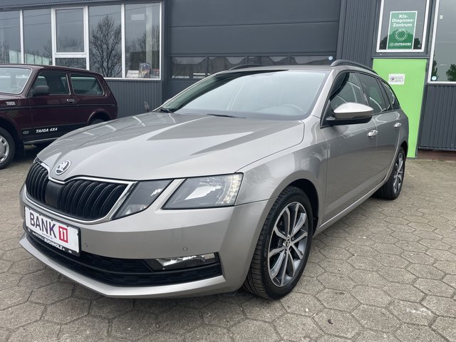 Skoda Octavia Combi Drive Navi~Pano~Alu~STH~PDC~Scheckheft - bilder 1