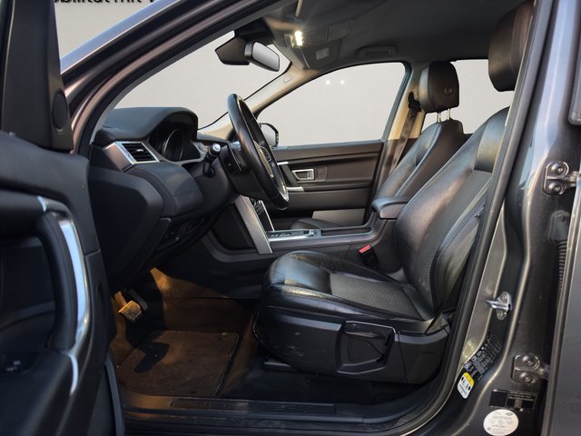 Land Rover Discovery Sport SE AWD~AUTOMATIK~KLIMAAUT.~XENON~ALU~LEDER~PDC~R-CAM~SHZ~SPURASIST~AHK~ Scheckheft/Automatik/4x4/Klimaauto./AHK/Leder/R-Cam/SHZ - foto 12