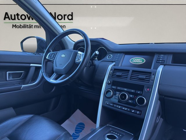 Land Rover Discovery Sport S~2,0D~AWD~AUTOMATIK~KLIMAAUT.~XENON~ALU~LEDER~PDC~R-CAM~SHZ~SPURASIST~AHK~ 2,0 Diesel / Scheckheft/Automatik/4x4/Klimaauto./AHK/Leder/R-Cam/SHZ - bilder 14