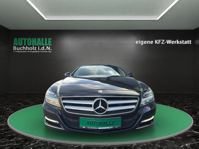 Mercedes-Benz CLS 350 CDI ~FECELIFT MODEL~AMG ALU mit NAGELNEUE 20" Felgen~XENON~LEDER~NAVI~PDC~ALU~AUTOMATIK~SHT 2.HAND~sehr sauberes gepflegtes Fahrzeug~ AMG neue S + REIFEN - bilder 2