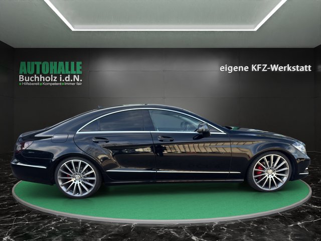 Mercedes-Benz CLS 350 CDI ~FECELIFT MODEL~AMG ALU mit NAGELNEUE 20" Felgen~XENON~LEDER~NAVI~PDC~ALU~AUTOMATIK~SHT 2.HAND~sehr sauberes gepflegtes Fahrzeug~ AMG neue S + REIFEN - bilder 4