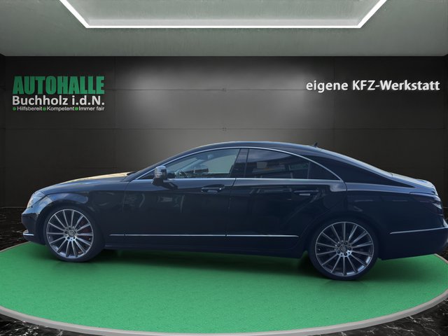 Mercedes-Benz CLS 350 CDI ~FECELIFT MODEL~AMG ALU mit NAGELNEUE 20" Felgen~XENON~LEDER~NAVI~PDC~ALU~AUTOMATIK~SHT 2.HAND~sehr sauberes gepflegtes Fahrzeug~ AMG neue S + REIFEN - bilder 8