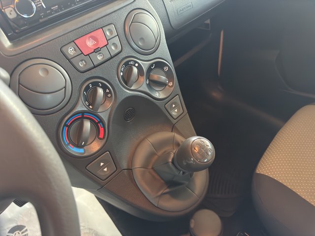 Fiat Panda 1.1 8V Active~SERVO~ZENTRAL~ALLWETTERREIFEN~5 Türig~CD~TÜV NEU~INSP. NEU - bilder 21