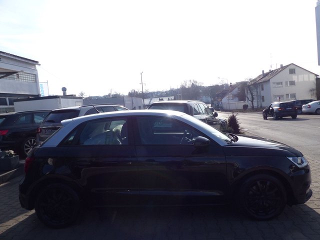 Audi A1 Sportback spor*EURO6*LEDER*PDC*SHZ*ALU* - bilder 9