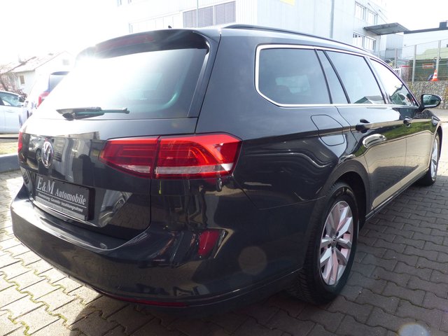 Volkswagen Passat Variant Automatik*R-Line Sport-Paket* - bilder 7