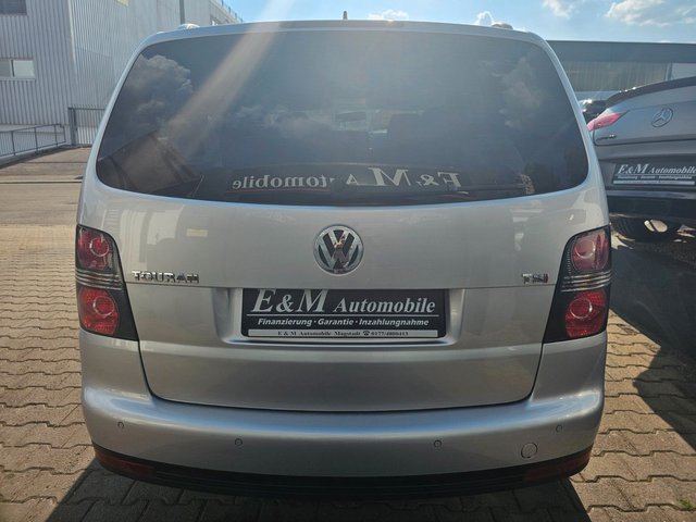Volkswagen Touran Freestyle Automatik*7-SITZER*NAVI*XENON* - photo 5