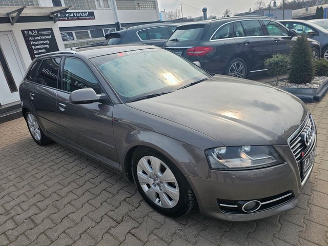 Audi A3 Sportback 1.4 TFSI Attraction*PDC*SHZ*TEMPOMA - bilder 2
