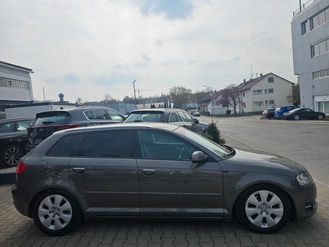 Audi A3 Sportback 1.4 TFSI Attraction*PDC*SHZ*TEMPOMA - bilder 8