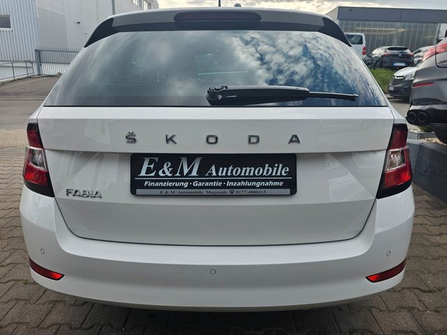 Skoda Fabia Combi Ambition Automatik*1.HAND*PDC*SHZ* - photo 5