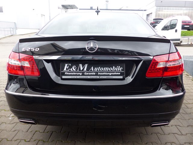 Mercedes-Benz E 250 CGI Automatik*AVANTGARDE*NAVI*LEDER BEIGE* - photo 5